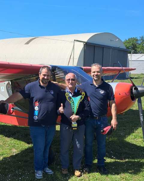 Remise de la Coupe des clubs 2026 à Folairvanne, avec Charly, vice-président et membre honorifique du club